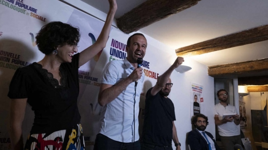 Tranh cãi gay gắt tại Pháp về kết quả vòng 1 bầu cử Quốc hội